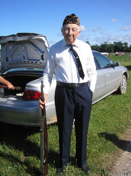 Clyde Ginder, veteran of a WW II air transport group